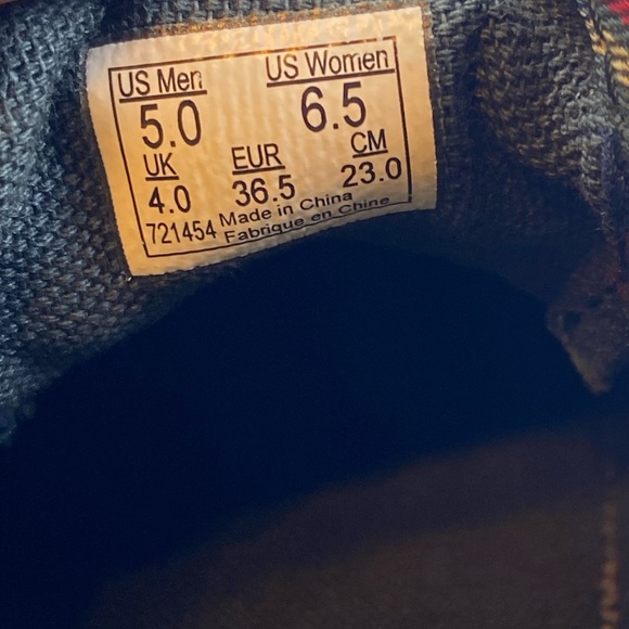 Vans plaid Authentic women’s 6.5 - Picture 6 of 6